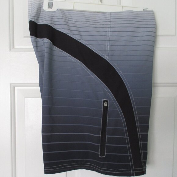 Op Opflex 4-way Stretch Mens Gray Black Swim Board Short NWOT - Size 35W - Picture 4 of 5